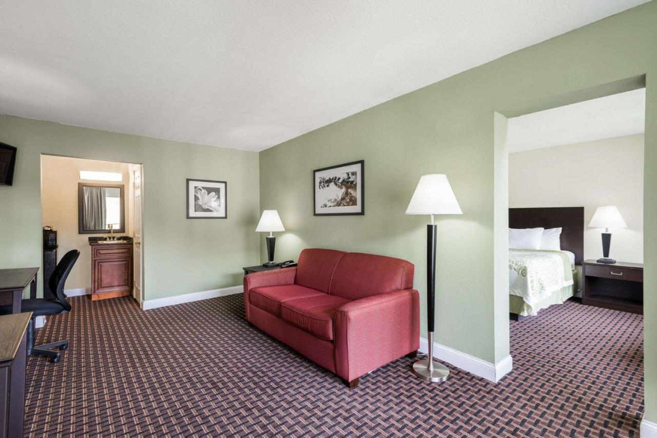 Days Inn By Wyndham Jellico - Tennessee State Line Exterior photo