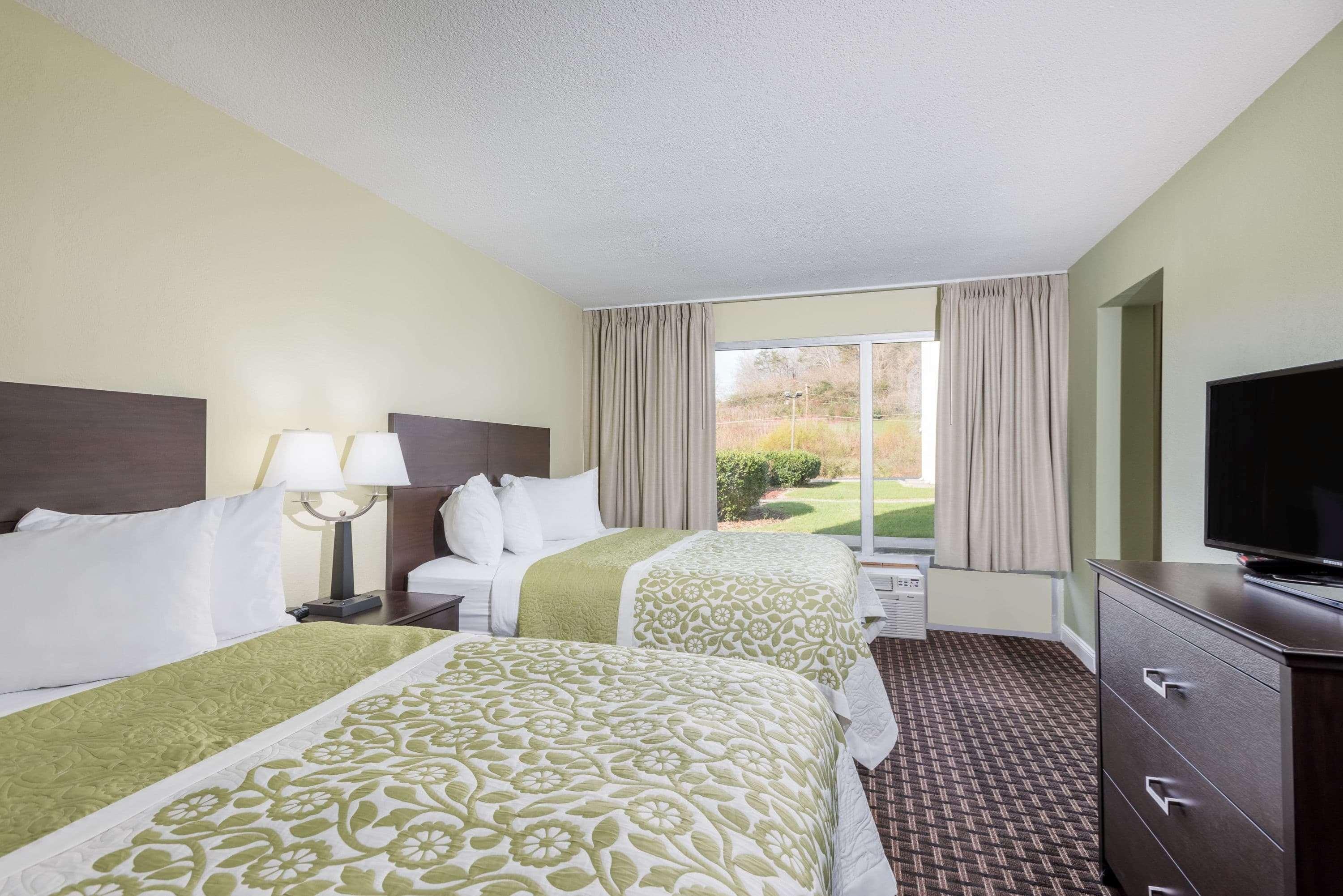 Days Inn By Wyndham Jellico - Tennessee State Line Exterior photo