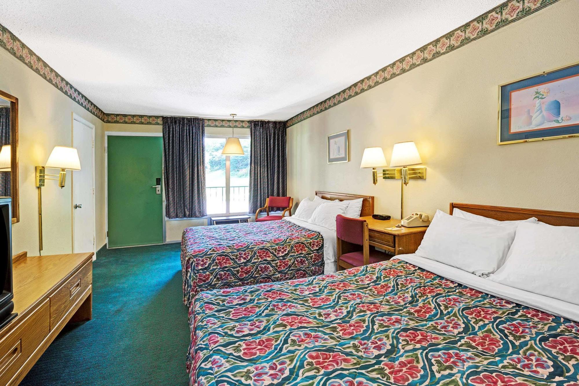 Days Inn By Wyndham Jellico - Tennessee State Line Exterior photo